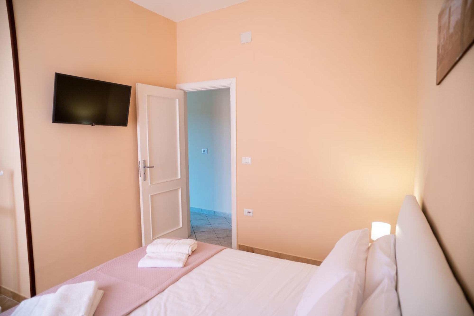 Capodichino Apartment 127-11 Nápoly Kültér fotó