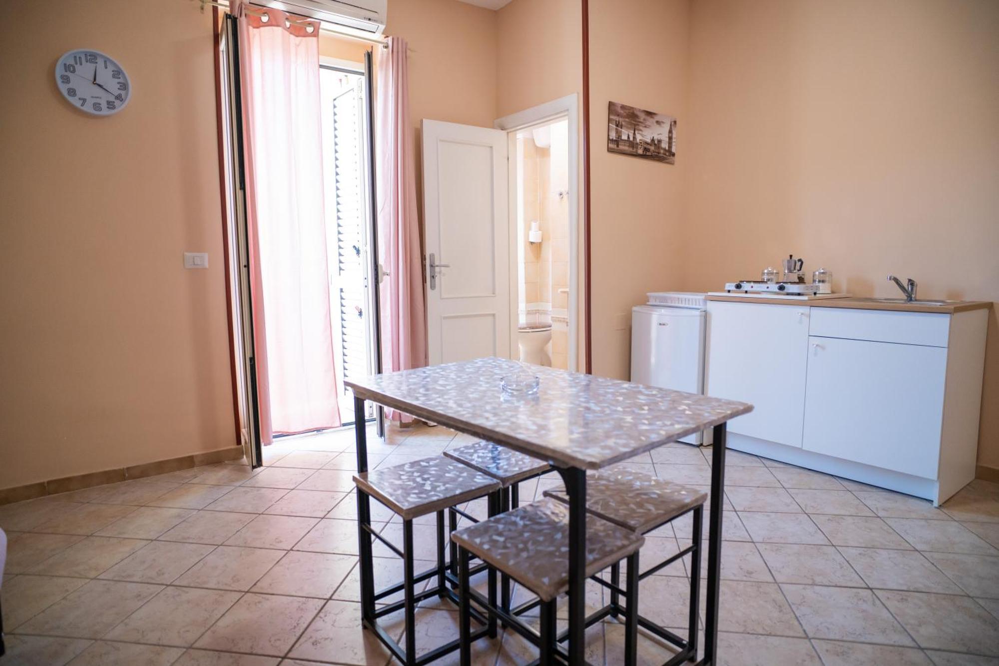 Capodichino Apartment 127-11 Nápoly Kültér fotó